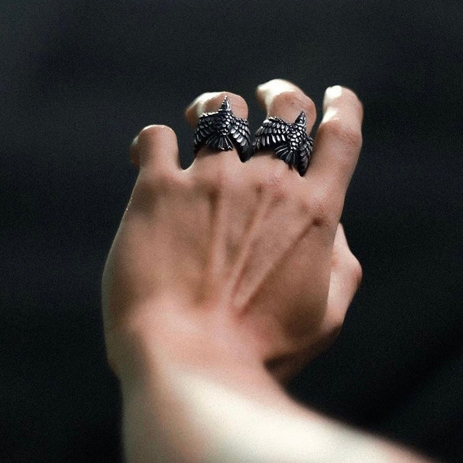 Black Crow Ring