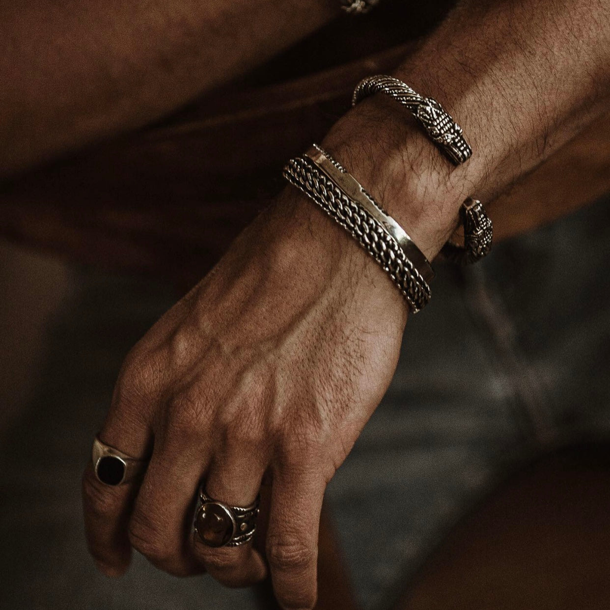 men's silver jewelry inspired in aztec culture