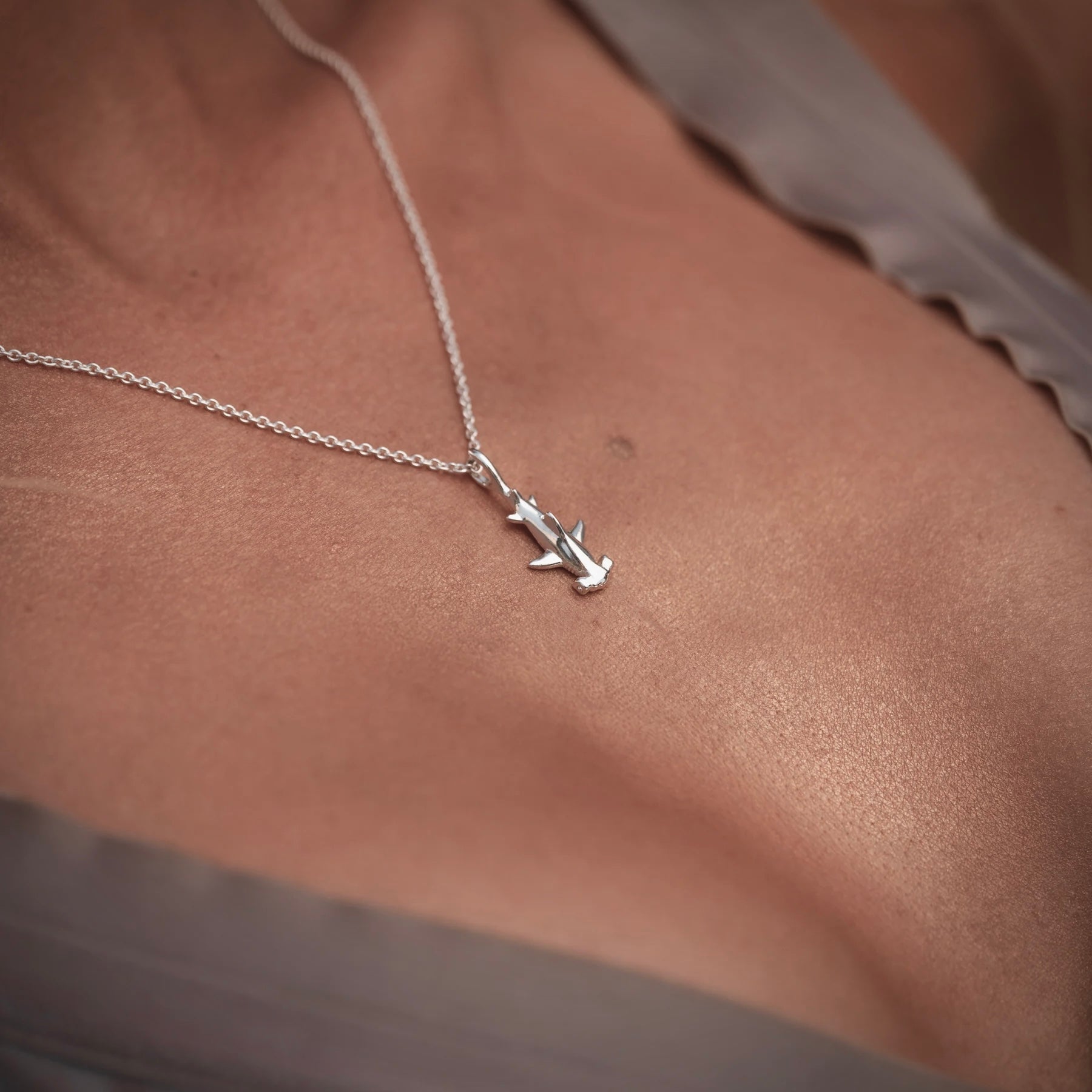 hammerhead shark silver necklace, minimalist marine animals jewelry