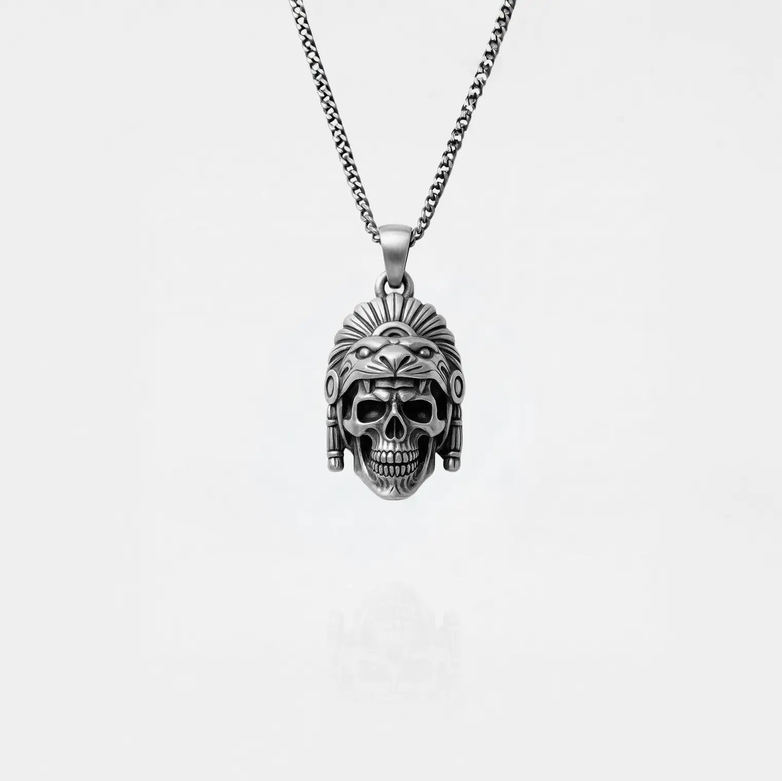 Handmade jaguar warrior silver pendant for men, made of solid sterling silver, inspired in aztec culture