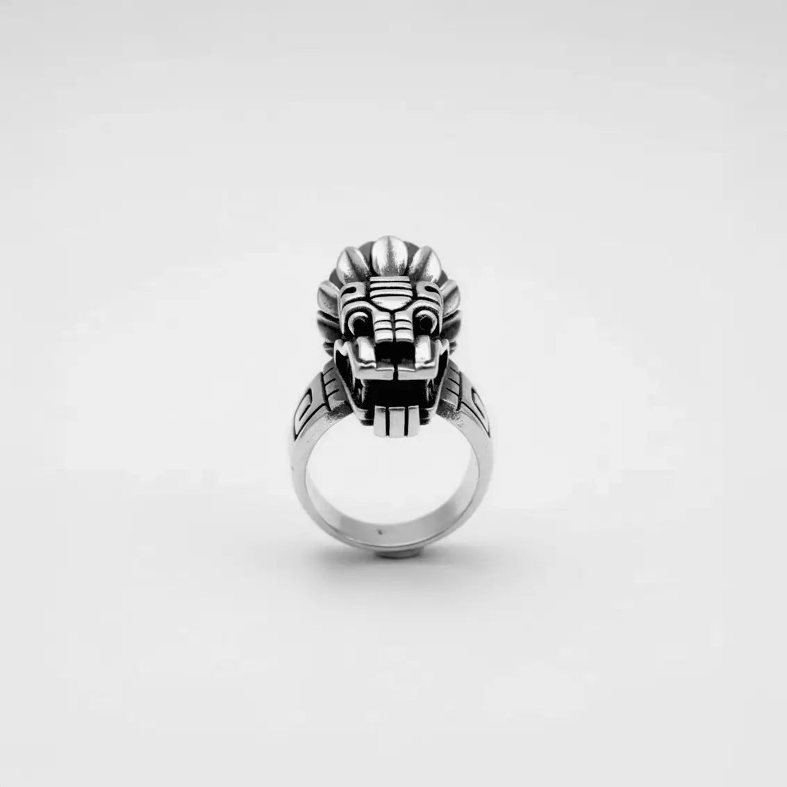 Handcrafted quetzalcoatl silver ring, kukulkan ring, aztec and mayan jewelry, men's silver jewelry inspired in mesoamerica